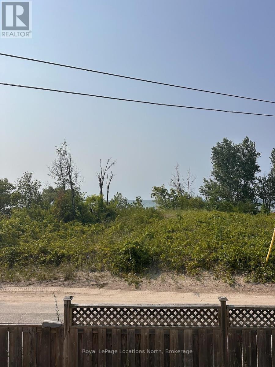 201 Shore Lane, Wasaga Beach photo 14