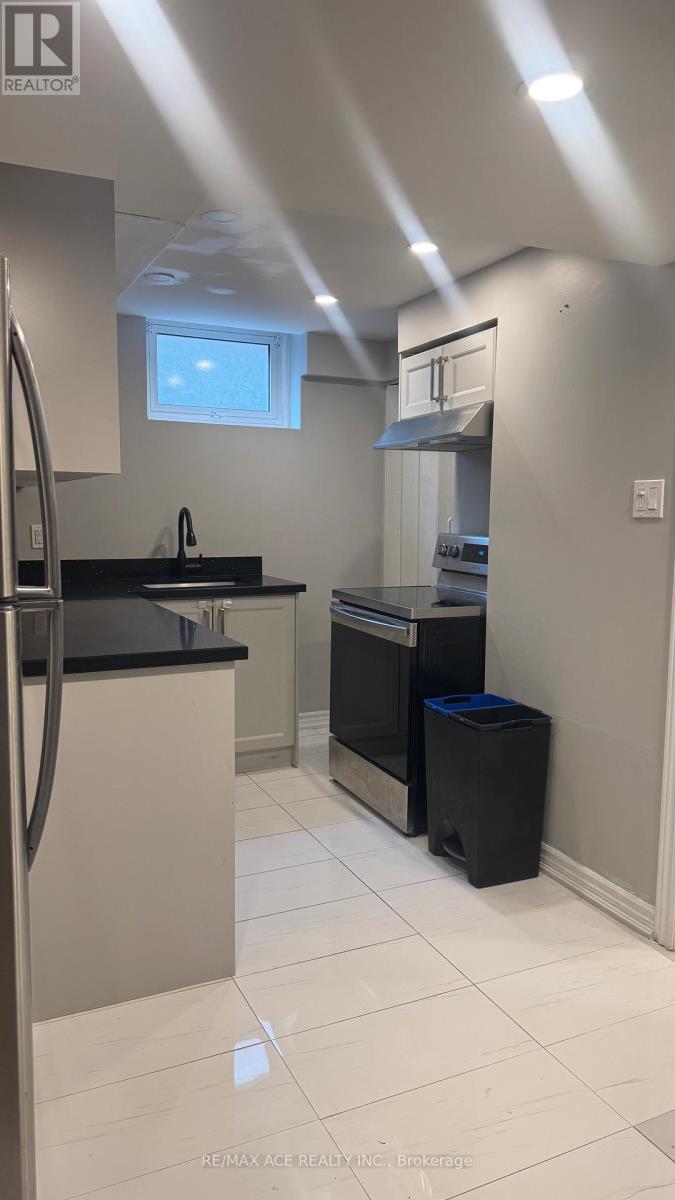 BSMT - 92 FELICITY DRIVE, Toronto (Woburn) — photo 8