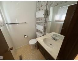 176 Humberstone Rd Nw, Edmonton, AB T5A4C6 Photo 10