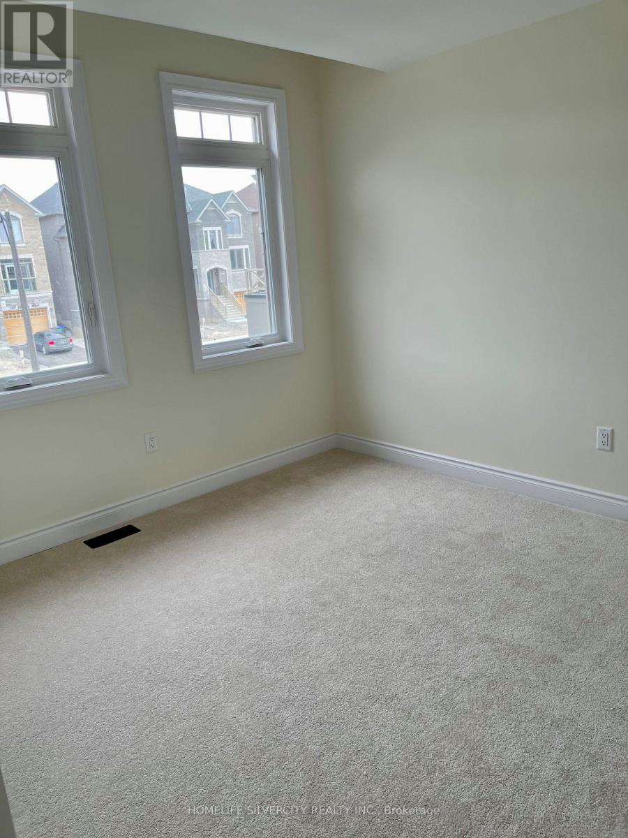 138 Kennedy Boulevard — photo 13