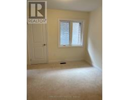 138 Kennedy Boulevard, New Tecumseth, ON L9R0W1 Photo 11
