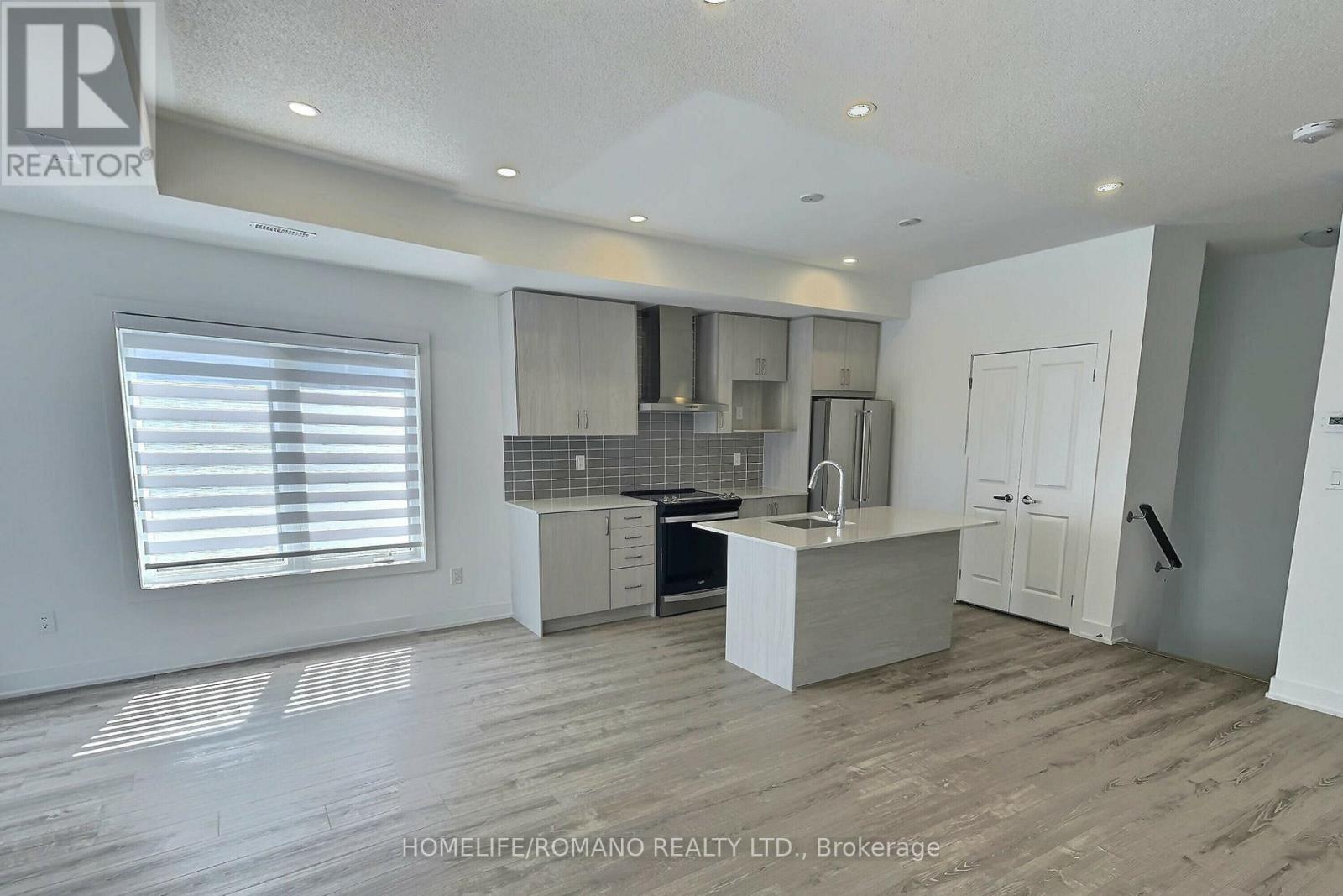 40 COVINGTON CRESCENT, Whitchurch-Stouffville (Stouffville) — photo 4