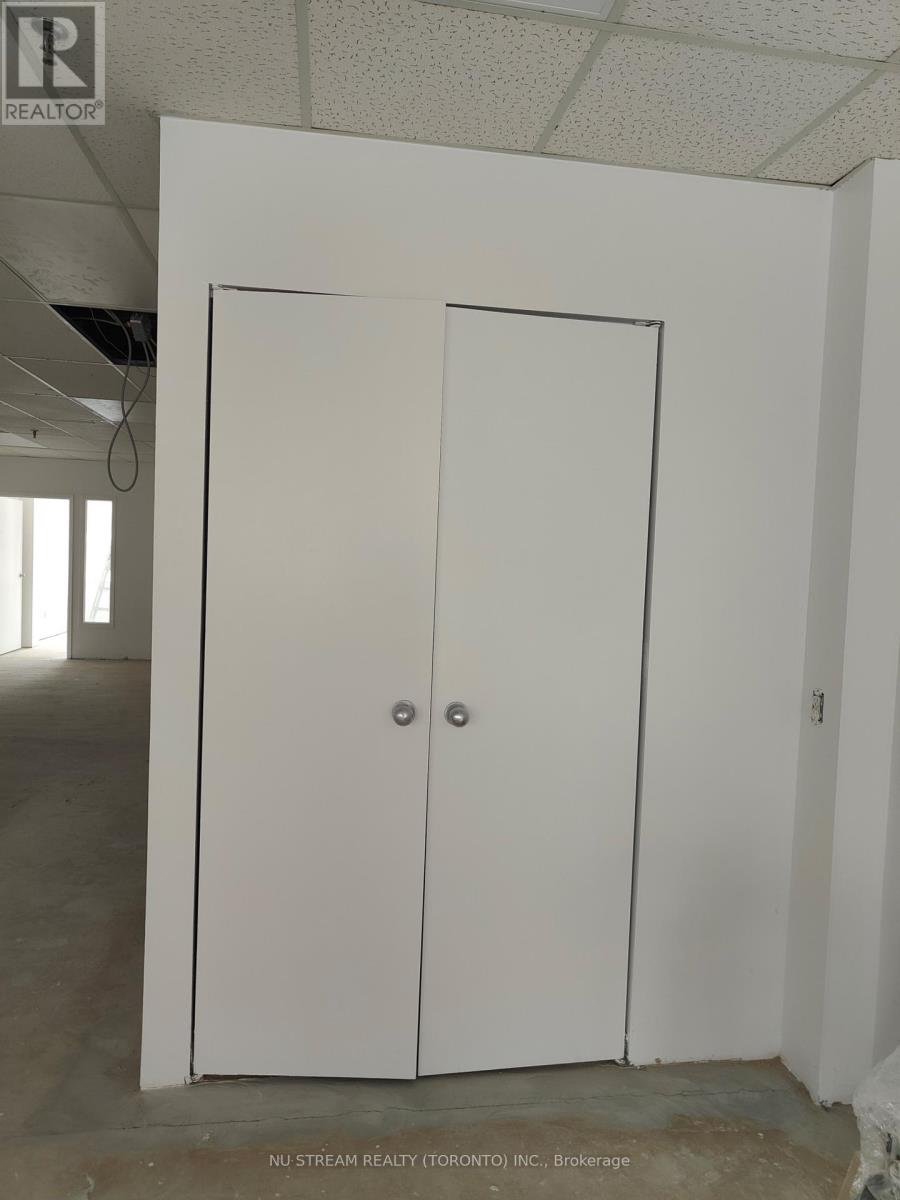 206 - 9011 LESLIE STREET, Richmond Hill (Beaver Creek Business Park) — photo 6