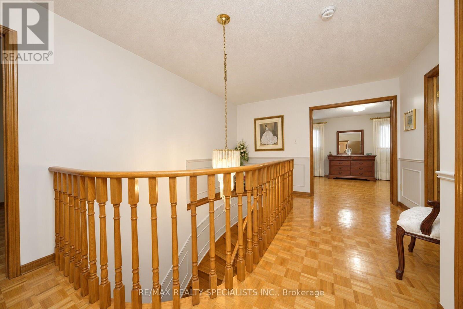 157 Sunforest Drive, Brampton, ON photo 20