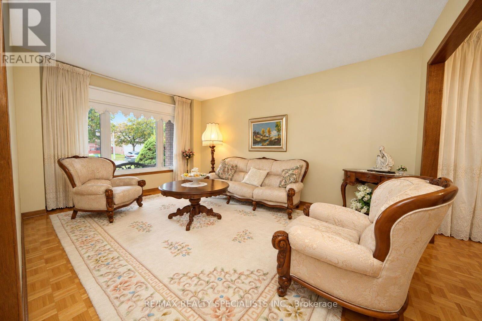 157 SUNFOREST DRIVE, Brampton (Heart Lake West) — photo 5