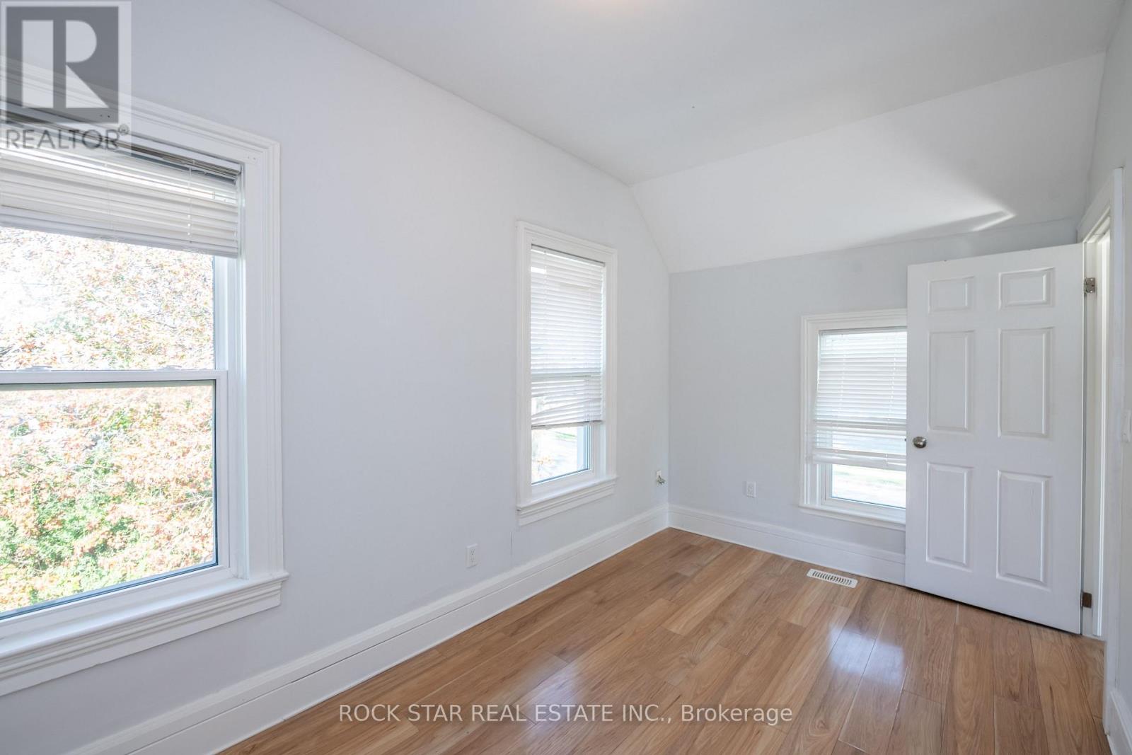 292 Fares Street — photo 28