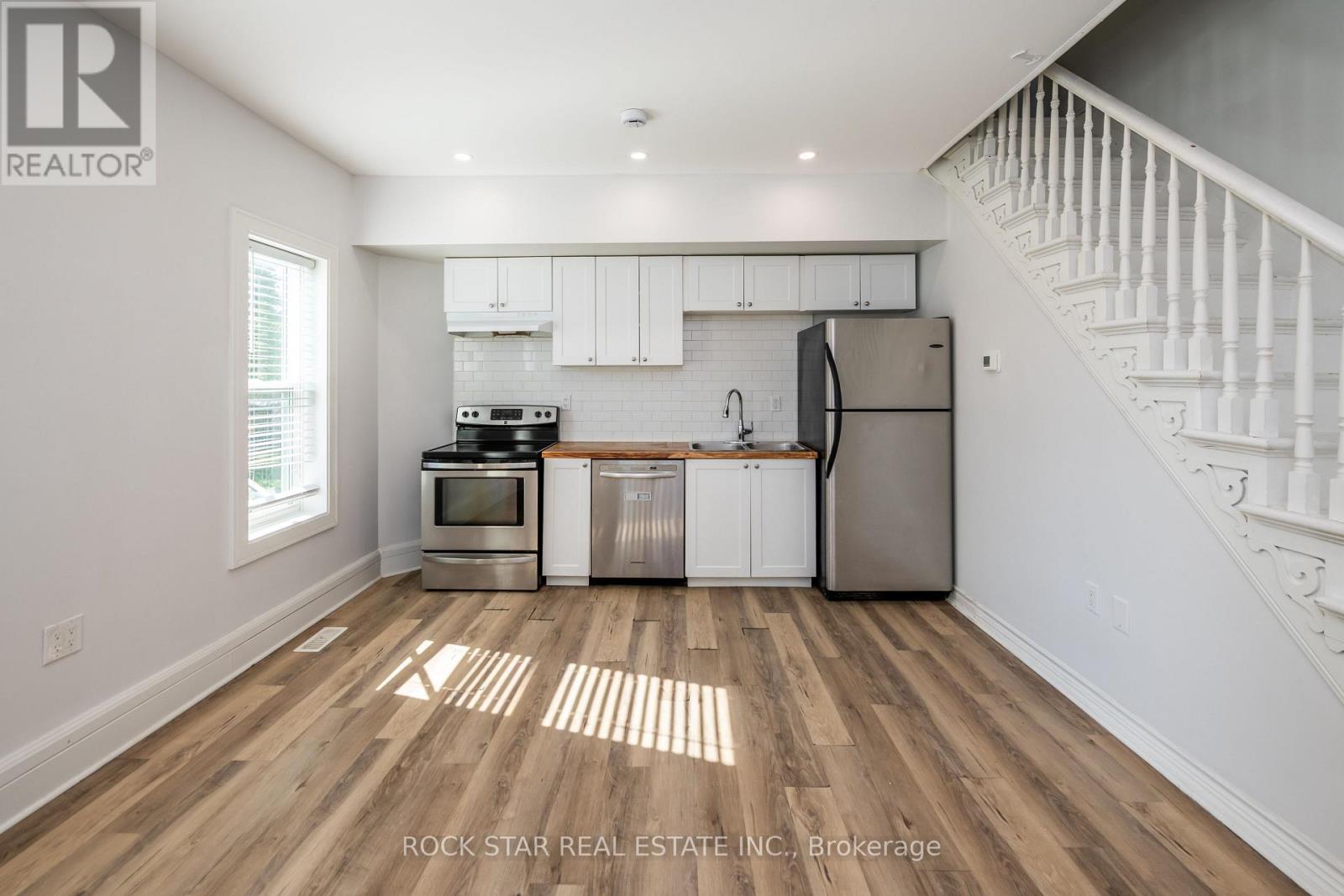 292 Fares Street — photo 10