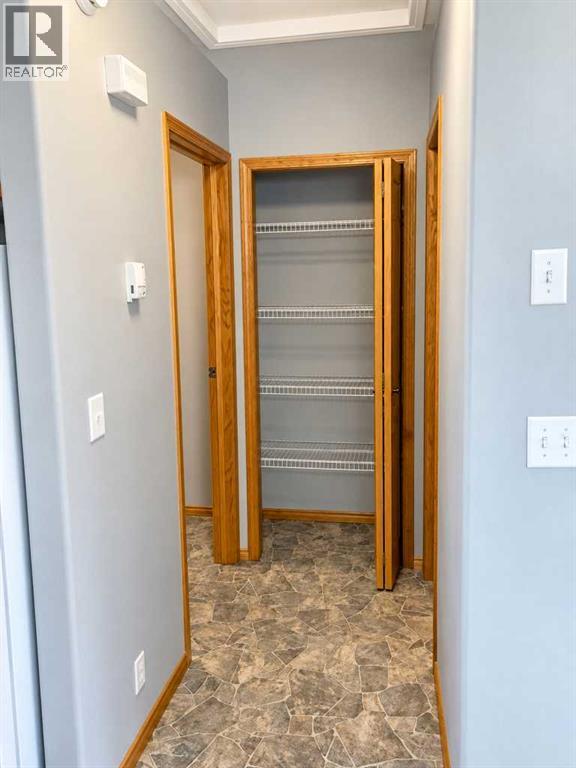 Listing photo – 231 & 233 Kendrew Drive, Red Deer