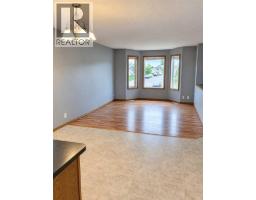 231 & 233 Kendrew Drive, Red Deer, AB T4P3Z1 Photo 32