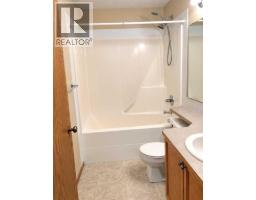 231 & 233 Kendrew Drive, Red Deer, AB T4P3Z1 Photo 38