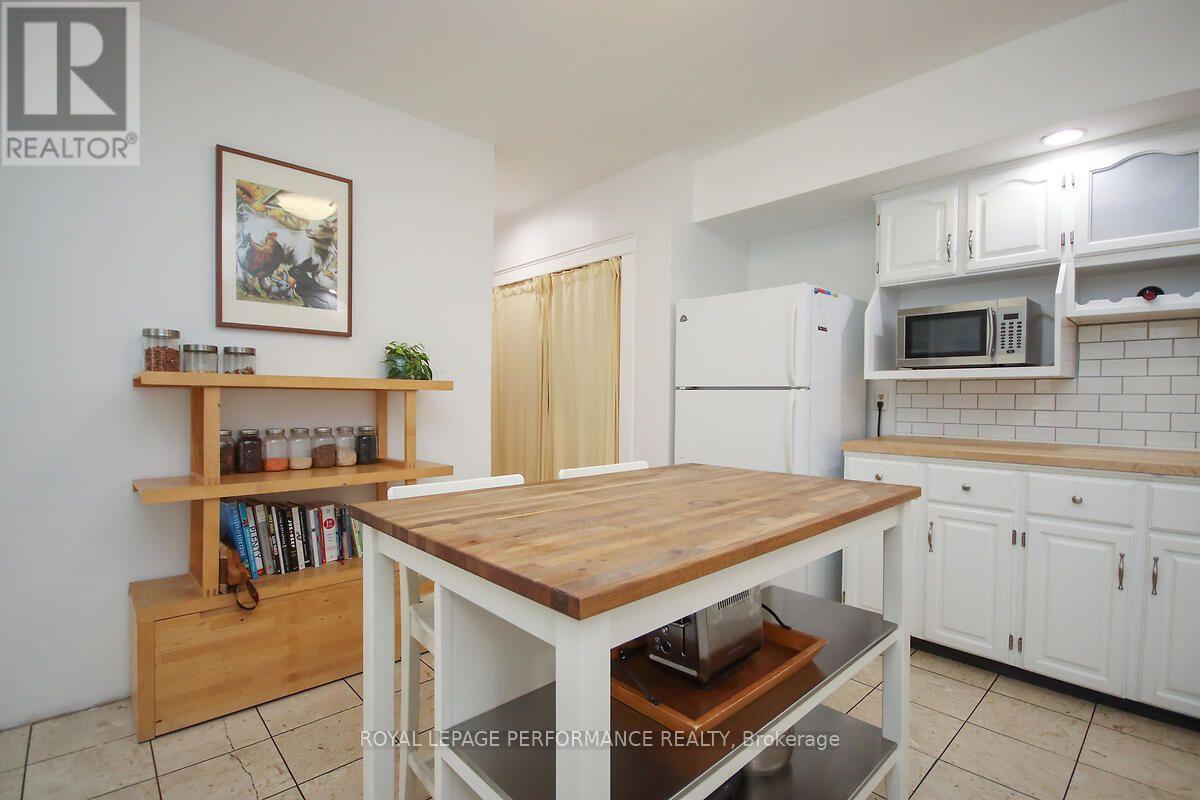 49 BAYSWATER AVENUE, Ottawa — photo 11