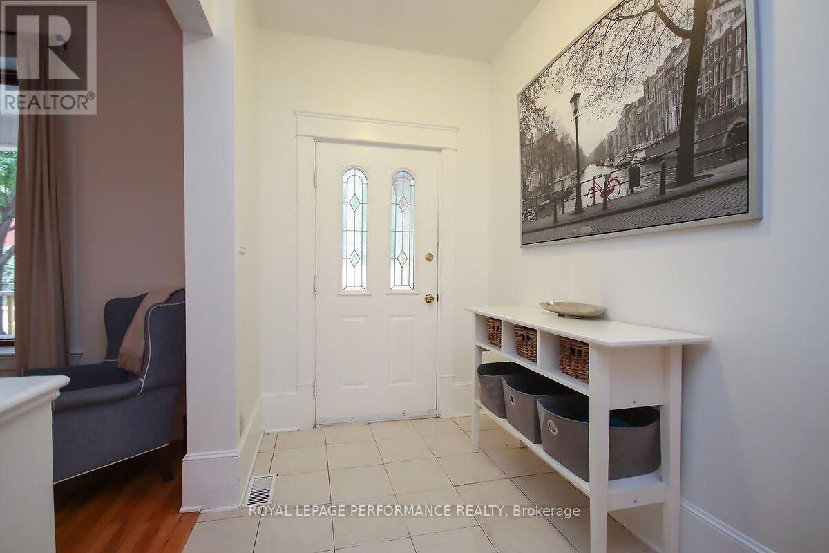 49 BAYSWATER AVENUE, Ottawa — photo 4