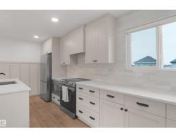 1198 Aster Bv Nw, Edmonton, AB T6T2N8 Photo 12