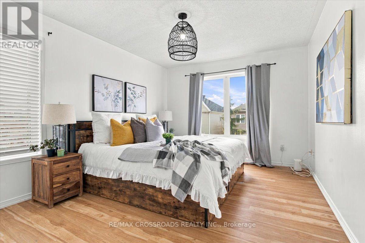 1220 Langley Circle, Oshawa, ON photo 17
