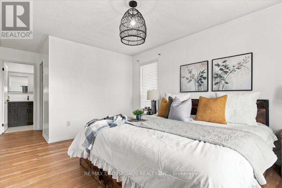 1220 Langley Circle, Oshawa, ON photo 18