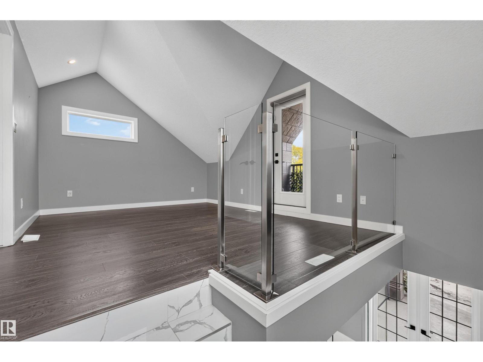 9526 109A AV NW - 14