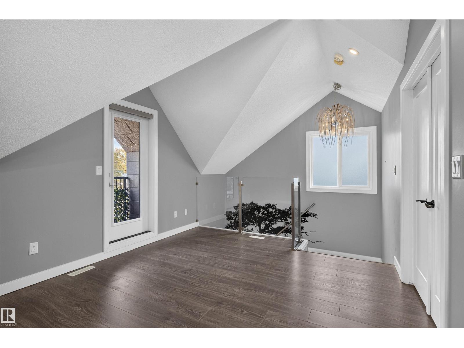 9526 109A AV NW - 16