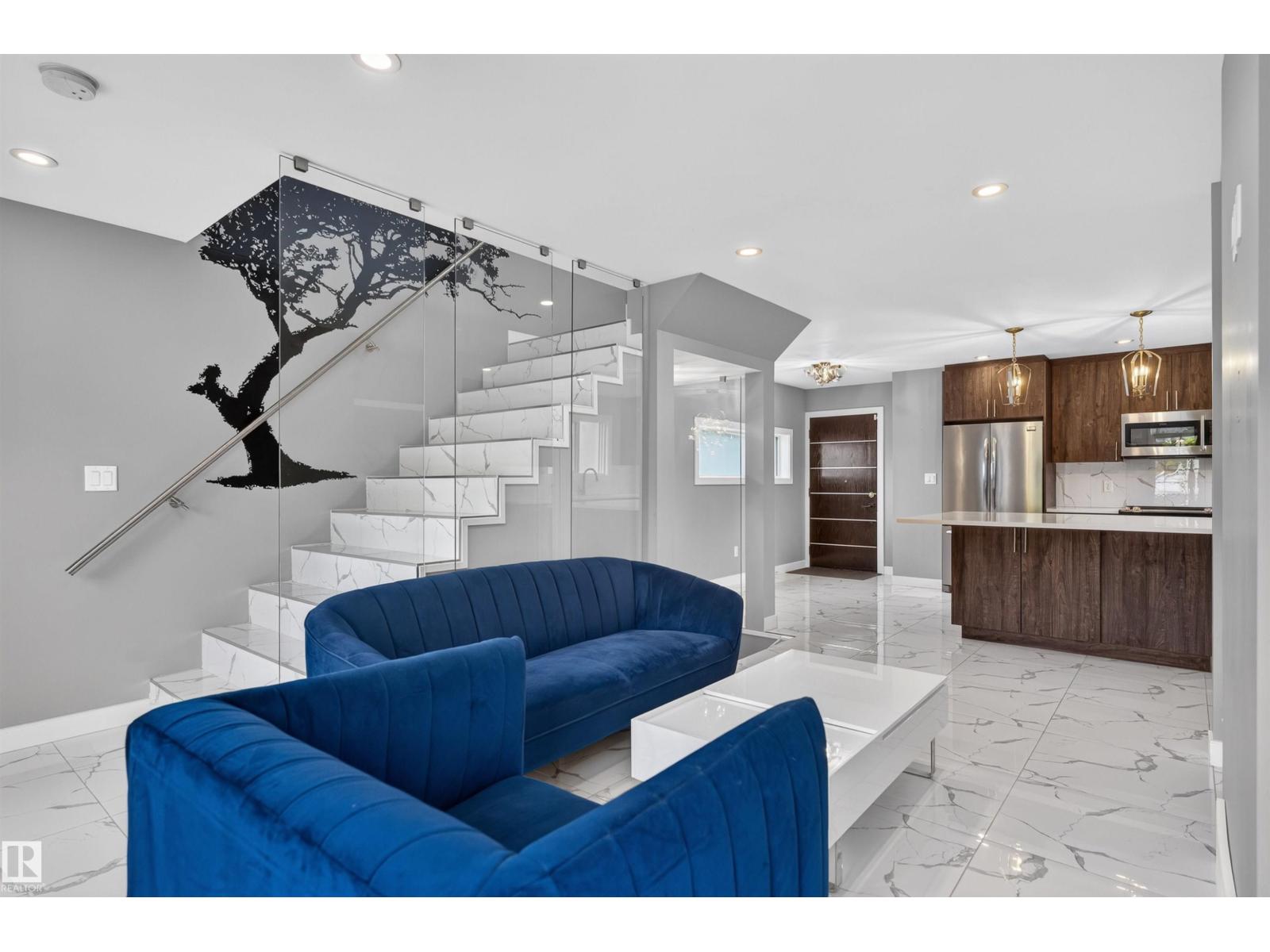 9526 109A AV NW - 9