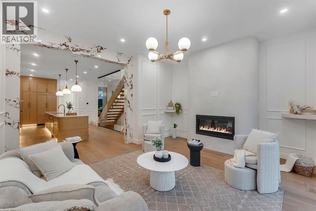 2613 35 Street SW photo 18