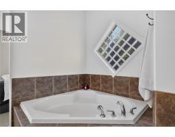 7079 Jasper Drive, Vernon, BC V1H1P2 Photo 30