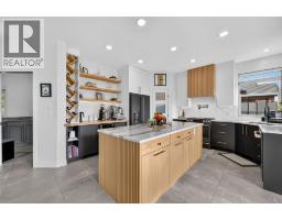 4pc Bathroom - 7079 Jasper Drive, Vernon, BC V1H1P2 Photo 10