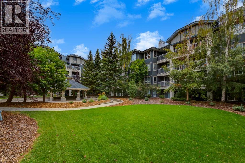 339, 35 Richard Court SW photo 32