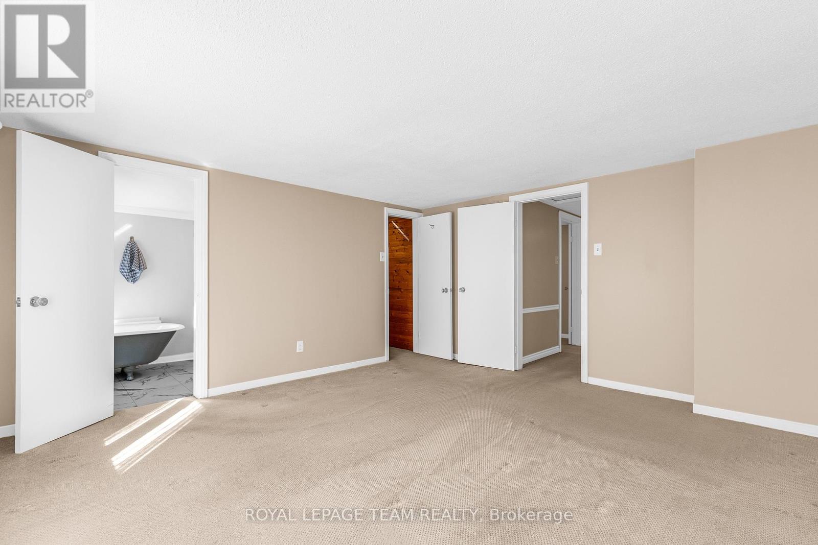44 STE CECILE STREET, Ottawa — photo 11