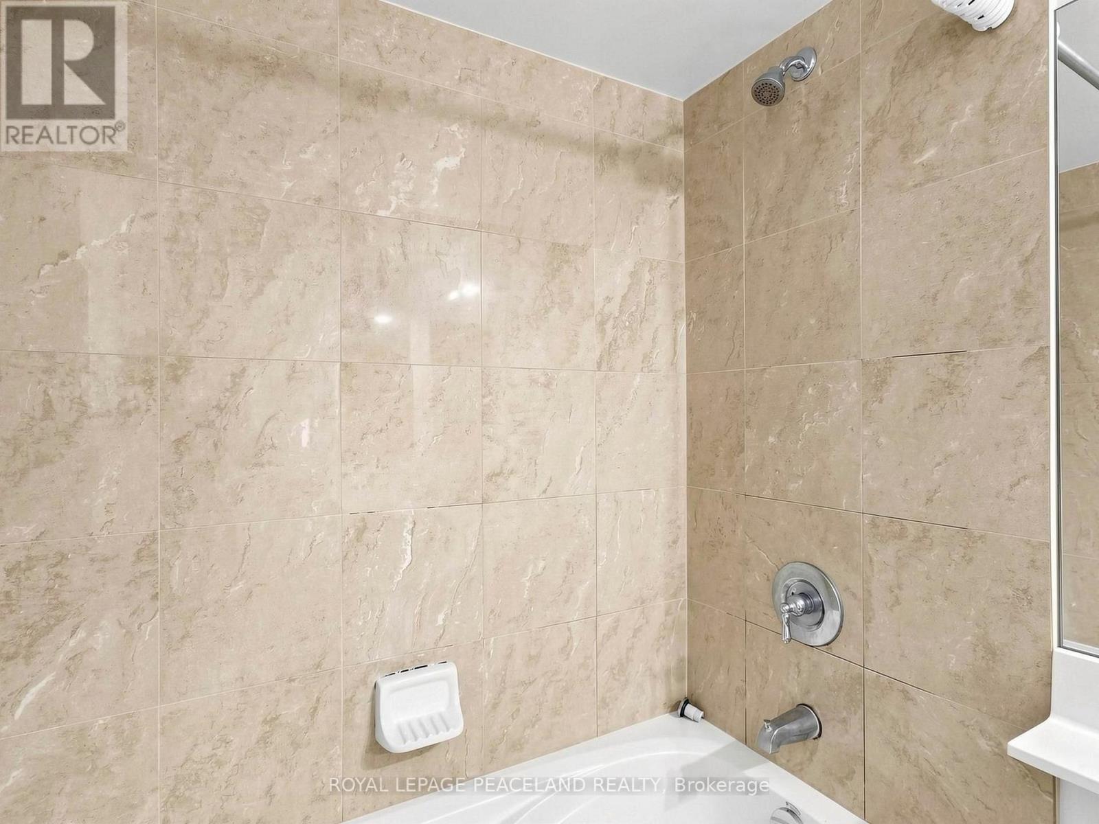 #2326 25 GREENVIEW AVENUE - 18