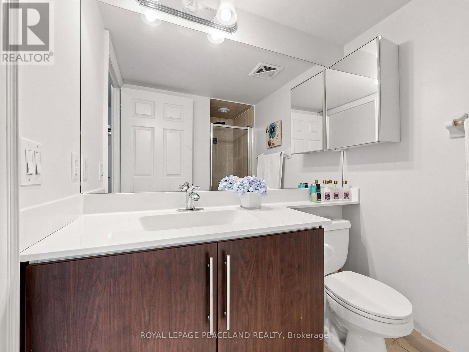 #2326 25 GREENVIEW AVENUE - 25