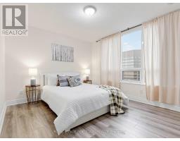 2326 - 25 Greenview Avenue, Toronto, ON M2M1R2 Photo 11