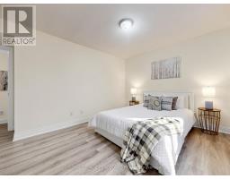 2326 - 25 Greenview Avenue, Toronto, ON M2M1R2 Photo 13