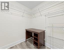 2326 - 25 Greenview Avenue, Toronto, ON M2M1R2 Photo 15