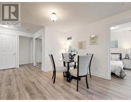 2326 - 25 Greenview Avenue, Toronto, ON M2M1R2 Photo 7
