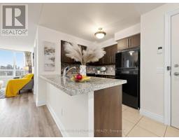 2326 - 25 Greenview Avenue, Toronto, ON M2M1R2 Photo 8