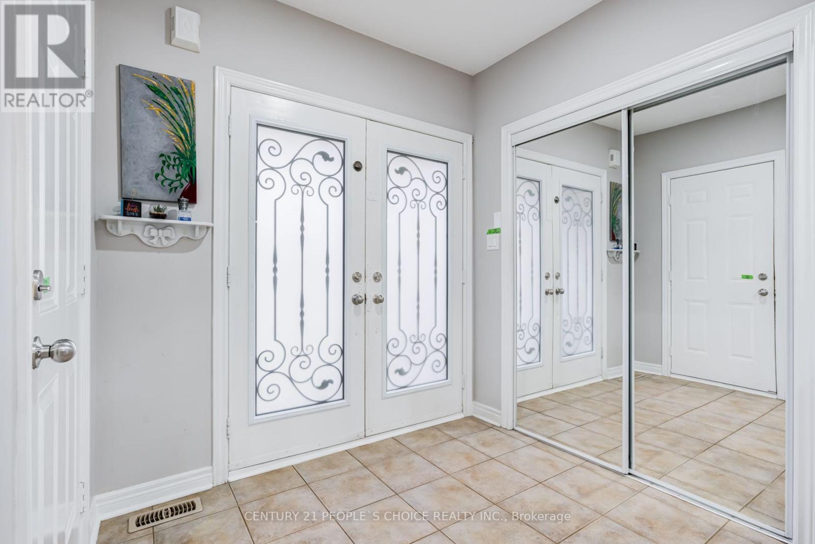 11 Searell Avenue, Ajax, ON photo 7