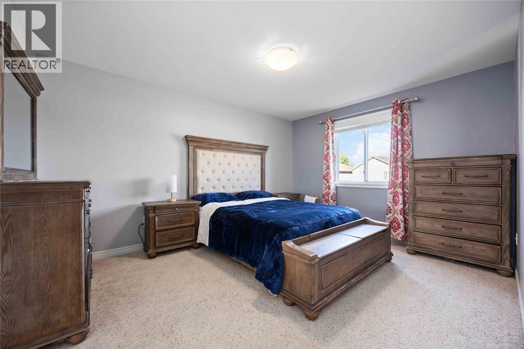 682 Bentinck DRIVE - 14