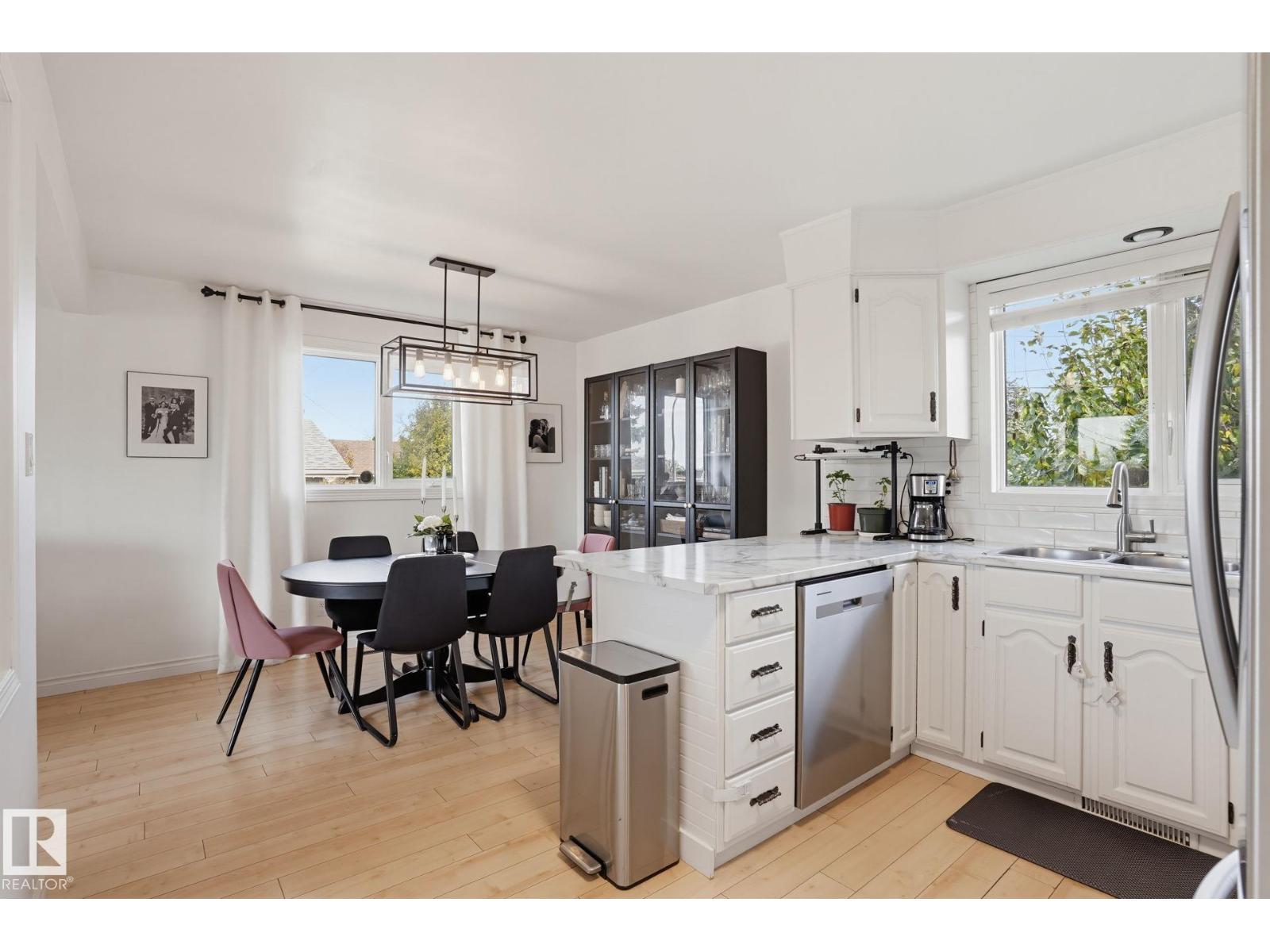 13547 90 Street NW, photo 11