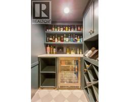 2703 Carleton Street Sw, Calgary, AB T2T3L1 Photo 37