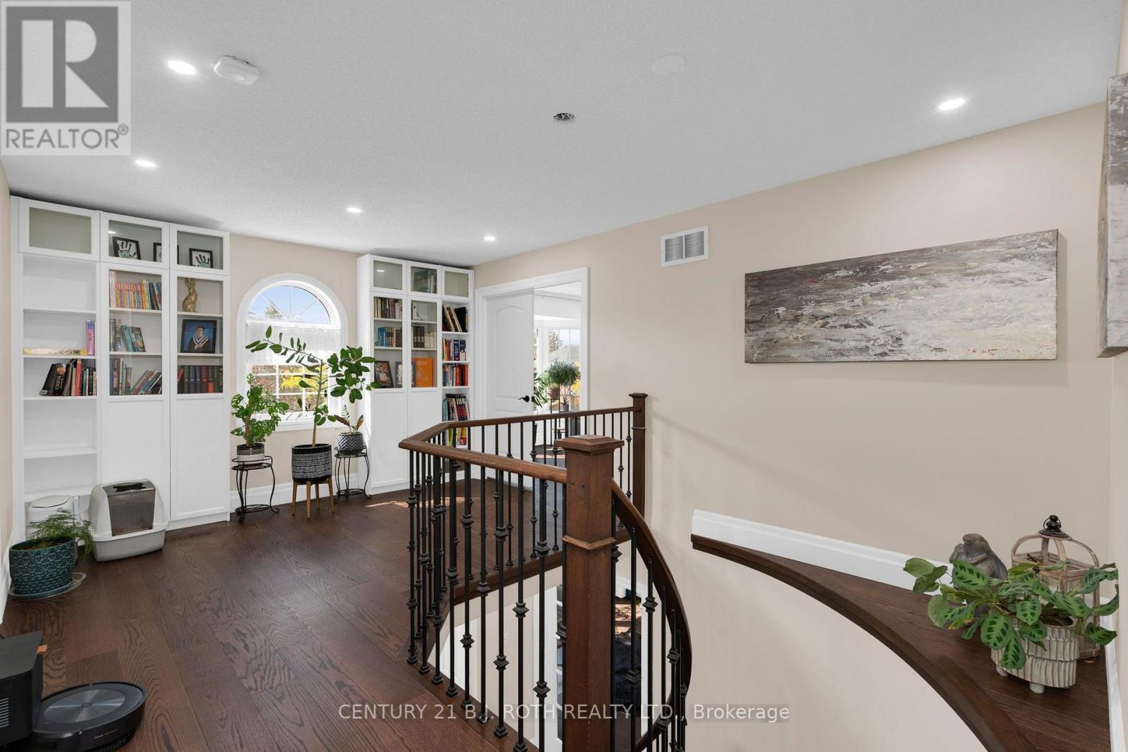 2 BRUSHWOOD CRESCENT - 12