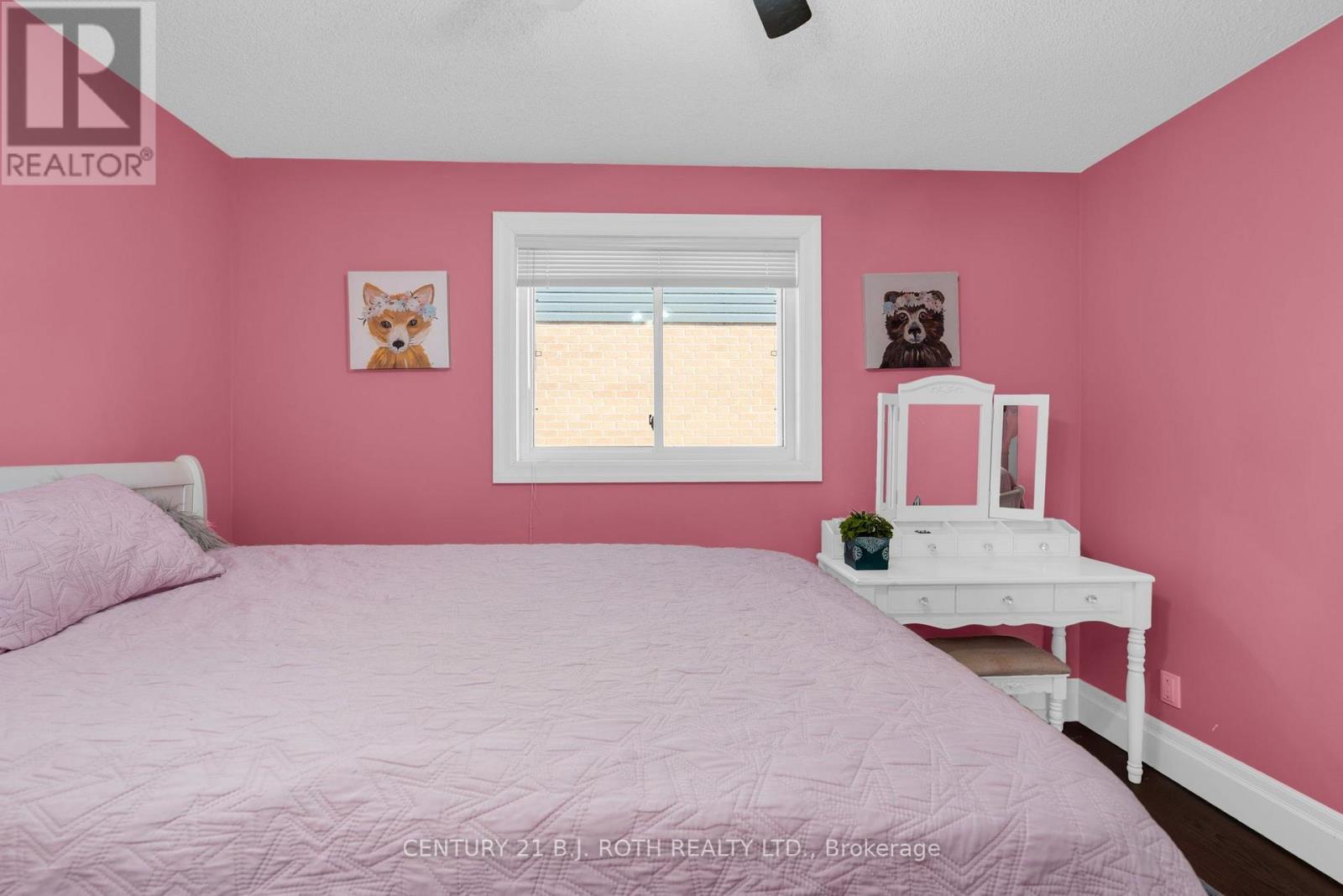 2 BRUSHWOOD CRESCENT - 20