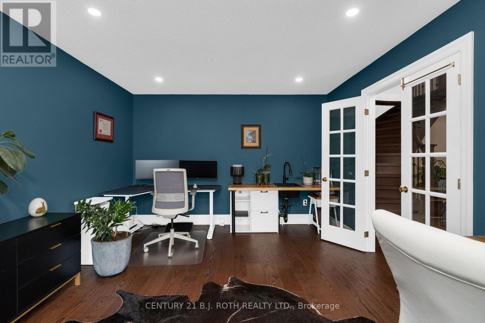 2 BRUSHWOOD CRESCENT - 5