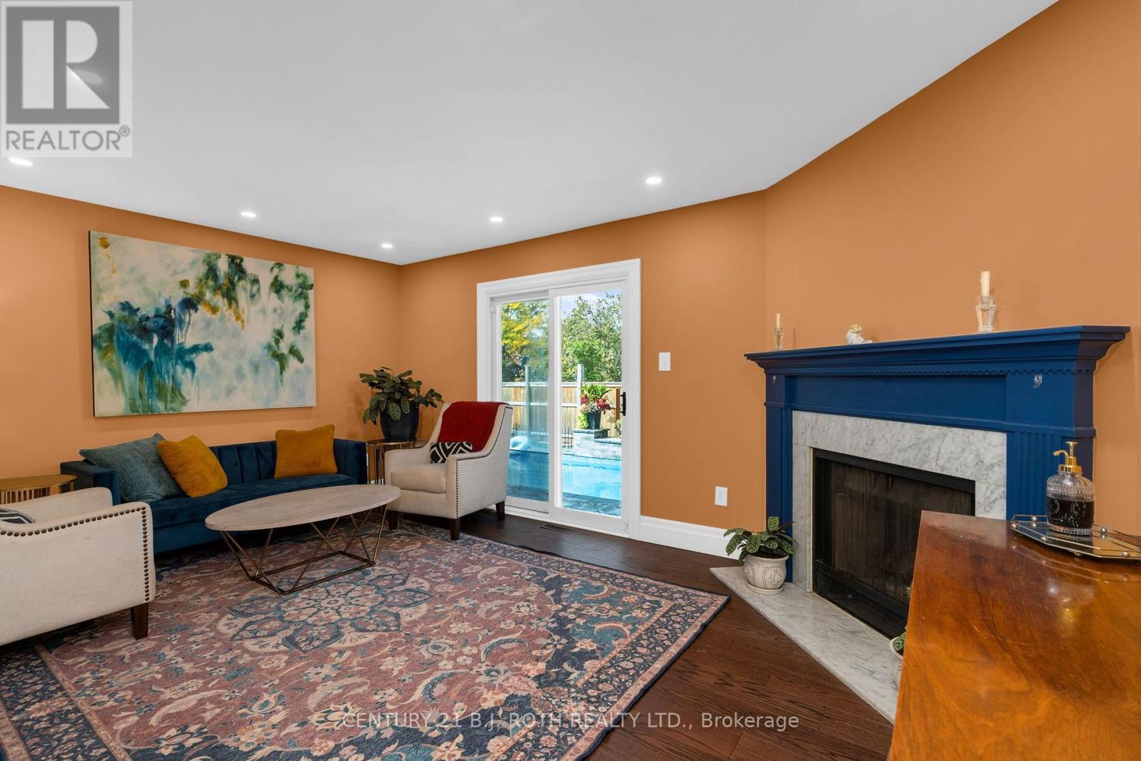 2 BRUSHWOOD CRESCENT - 7