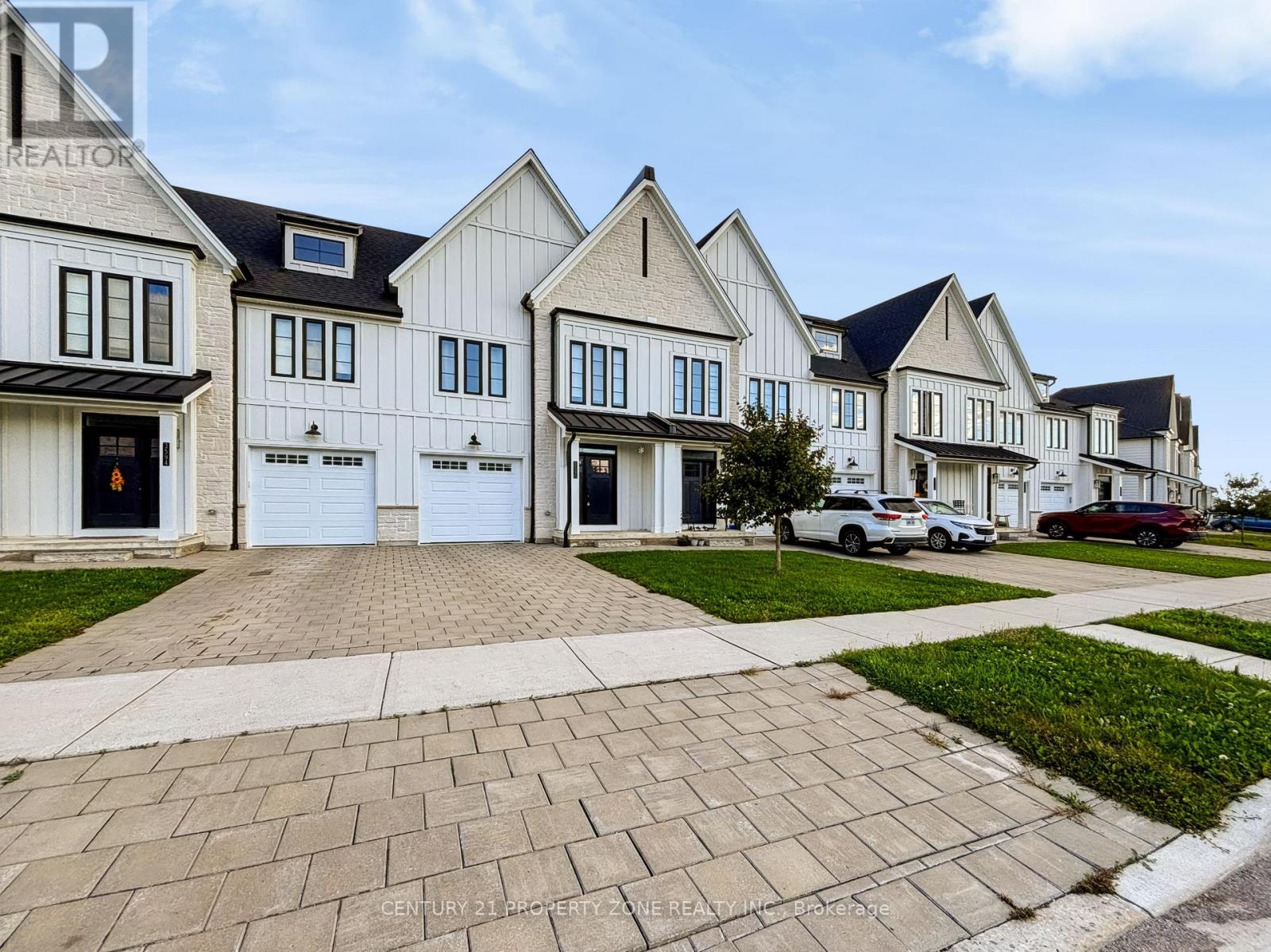 3596 SOUTHBRIDGE AVENUE, London South (South W) — photo 2