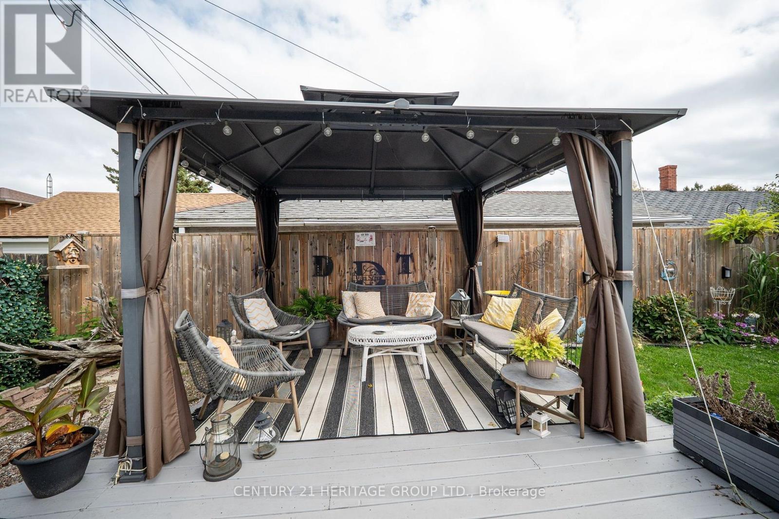 64 Christmas Street, Port Colborne, ON photo 44