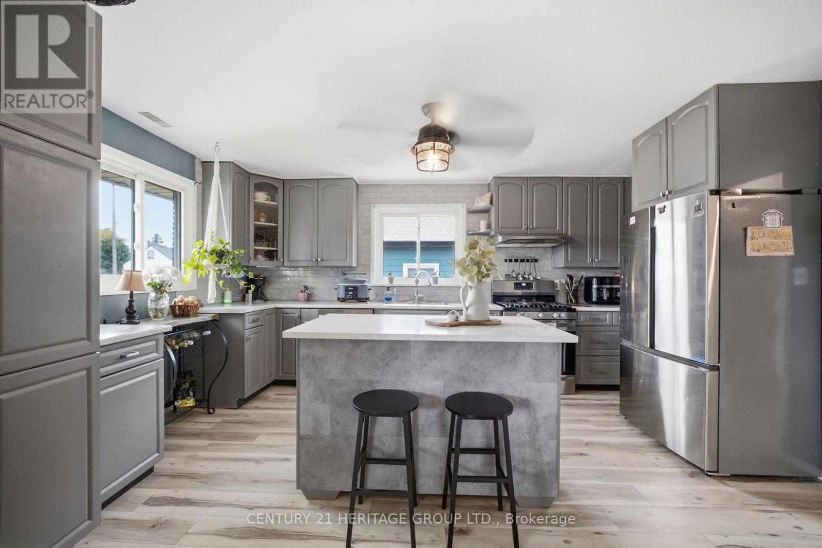64 CHRISTMAS STREET, Port Colborne (Killaly East) — photo 9