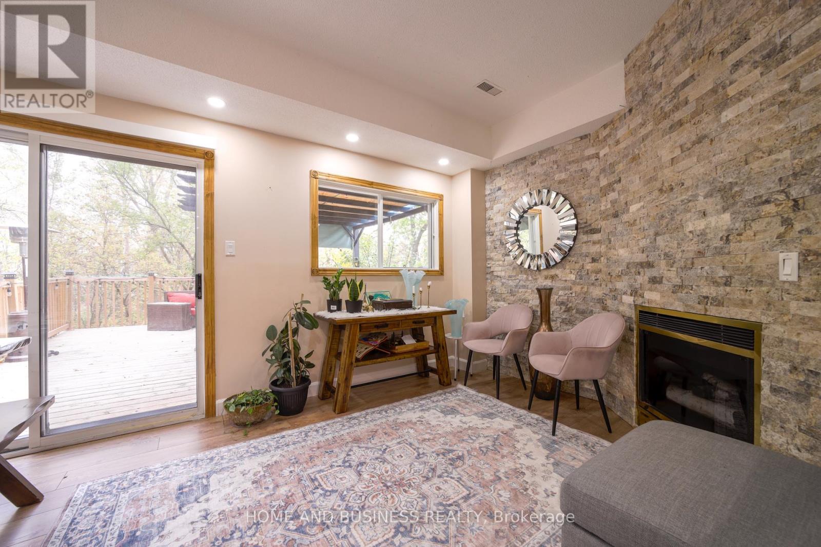 1 D'aubigny Road, Brantford, ON photo 15