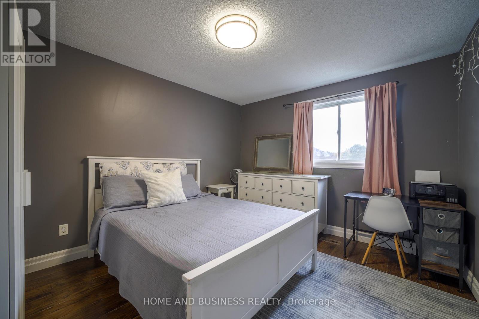 1 D'AUBIGNY ROAD - 20