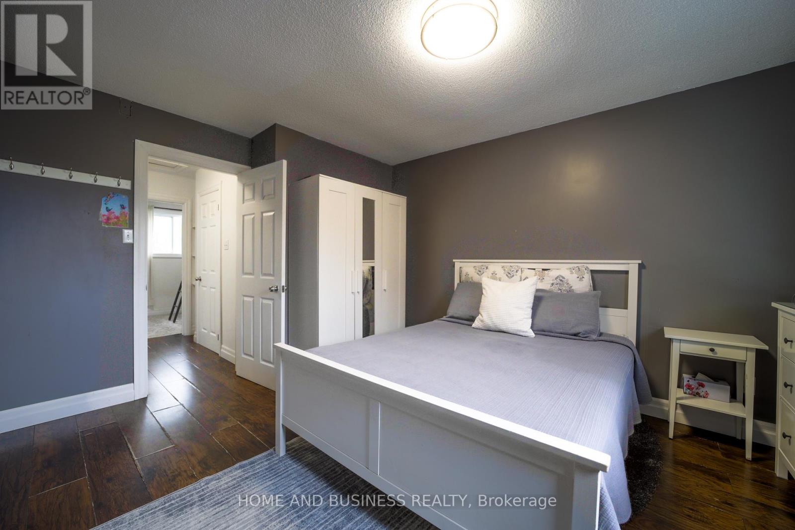 1 D'AUBIGNY ROAD - 21
