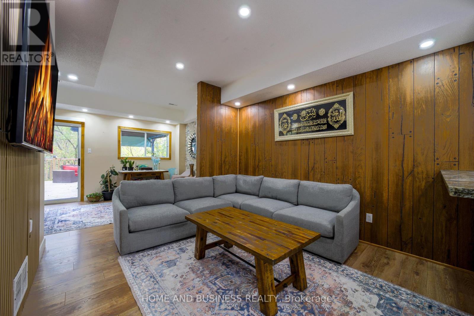 1 D'AUBIGNY ROAD, Brantford — photo 9