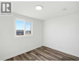 215 Rundlecairn Road NE - photo 11